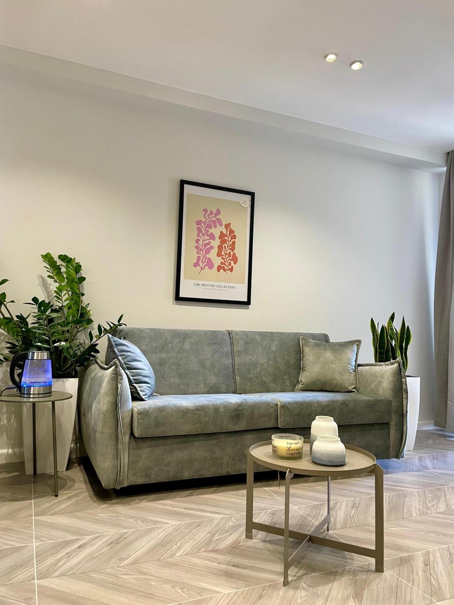 - Free Parking - Comfy Center - Apartmán